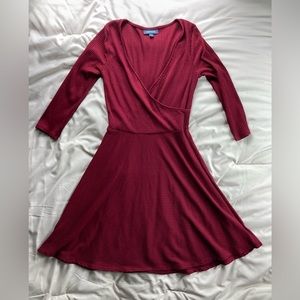 Red midi Modcloth dress with long sleeves and a deep cross v-neck size small!!